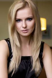 Medium length is the most universal one, particularly when it comes to thin hair, and you can make lots of cool hairstyles even if you wish your hair was much thicker. Long Hairstyles For Women 2015