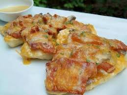 Make this cheesy baked chicken for dinner tonight! Recipe Outback Steakhouse Alice Springs Chicken Kitchen Survival In The Modern World