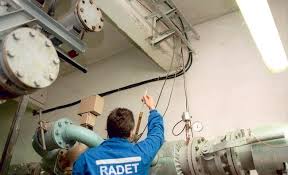 În sectorul 6, un număr de 12 blocuri de pe străzile veteranilor şi dealul ţugulea şi bulevardul uverturii sunt afectate de oprirea încălzirii până în jurul orei 20,00, care urmare a unei avarii la reţeaua. Breaking News Radet A Intrat In Faliment Capital