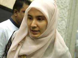 Born 19 november 1980) is a malaysian politician. Nurul Izzah May 9 Akin To Fall Of Berlin Wall For Malaysia The Star