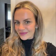 I need to tell someone I'm just so proud!😭 no one around me gets it! I'm  just told “see it must of been lazy parenting”😡 But… My 3 year old  non-verbal daughter