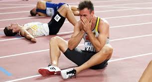 Coming into the last event of the men's decathlon in third place, niklas kaul placed first in the 1500m to win the overall event and take home gold for the g. Sensationell Niklas Kaul Wird Jungster Zehnkampf Weltmeister Der Geschichte Leichtathletik De