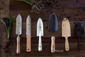In this diy video i show you how to make your own garden trowel with reclaimed and upcycled junk you probably already have laying around, or could easily fin. Garden Tools Which Trowel Is Best For You Gardenista