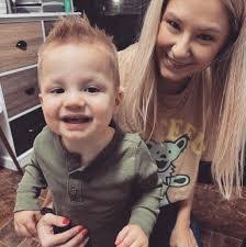 Sophia Eaton's Instagram, Twitter & Facebook