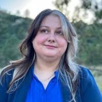 Lauren Riddick's Instagram, Twitter & Facebook