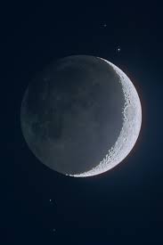 Plasmatics Waxing Crescent Moon By Julian Cooper 18 45 Ut 4 March 2014 Shoot The Moon Moon Surreal Art