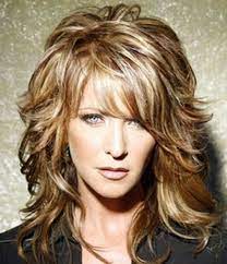 Medium Haircuts For Women Over 40 Thick Hair Pinterest Hair Styles Long Hair Styles Wavy Mid Length Hair