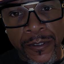 John Foster is now in the top 2 for American Idol. Finale is ongoing till  10pm tonight!!! Keep voting y'all! Each person can vote 10 times with each  method below. -Text 21523