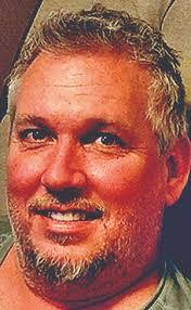 Clara Cameron's Instagram, Twitter & Facebook