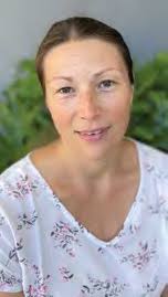 JAHRBUCH • YEARBOOK Be a rainbow in someone else's life.