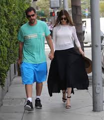 One of his most famous songs is the chanukah song. Adam Sandler Starportrat News Bilder Gala De