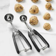 cookie baker christmas gift guide