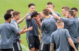 Eine halbzeit brauchte die sehr uninspirierte deutsche mannschaft, um. Zpq751e8mwi Tm