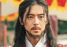 Lee Joo Ahn si Gong Gil Bon Appetit, Your Majesty Bebas Wamil, Kenapa?