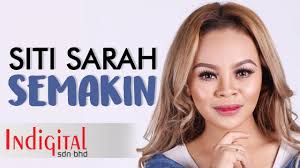 'tears streaming down her cheeks'. Malaysians Mourn Singer Siti Sarah Raissuddin S Death Days After She Gave Birth Coconuts Kl