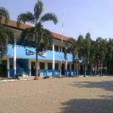 Perum green lake rt.04 rw.01 kelurahan gondrong kecamatan cipondoh kota tangerang. Smpn 8 Tangerang Smpn8tangerang Twitter