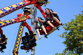 Oisterwijk heeft als bijnaam de parel in 't groen. Mysterie Wie Is De Baas Van De Tilburgse Kermis Indebuurt Tilburg