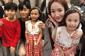 Check spelling or type a new query. Park Seo Joon And Park Min Young Snap Photos With What S Wrong With Secretary Kim Child Counterparts Soompi