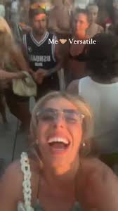 14 years of singing training for what ? 🤣🤣 the drunk loud obnoxious ...