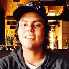 Nathan Cintron's Instagram, Twitter & Facebook