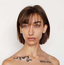 📸 MARINA JOHNSON DIGITALS 📸 🤳 @thomaschimney ◼️Measurements ▪️Height