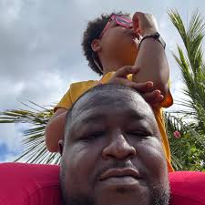 Why did blaze pizza in Lafayette close?