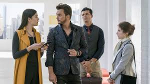 A simple favor, directed by paul feig, centers around stephanie (anna kendrick), a mommy vlogger who seeks to uncover the truth behind her best friend emily'. Nur Ein Kleiner Gefallen Film Rezensionen De