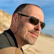 Mark McCusker (@mccuskermark)