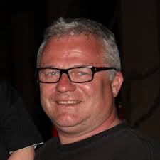 Stefan Moser (@Surfboy60)