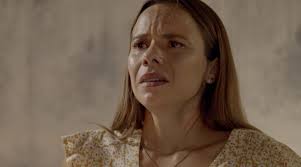 Edificio corona es una telenovela chilena, de género comedia de situaciones y comedia dramática, coproducida por mega y ddrio estudios, 1 estrenada el 11 de enero de 2021. Edificio Corona Tv Series 2021 Imdb