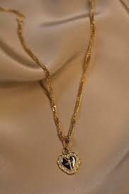 Amore Heart Necklace In 2020 Fashion Jewelry Fashion Necklace Cute Jewelry