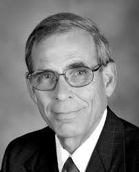 Robert Auge's Instagram, Twitter & Facebook