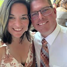 Katherine LaNasa wins her first #Emmy Award for The Pitt!