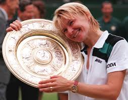 She played a serve and volley game, an increasingly rare style of play among women. Helmut Kohl Kardinal Joachim Meisner Chester Bennington Diese Prominenten Sind 2017 Verstorben Kolnische Rundschau Seite 5