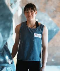 スポーツクライミングの関川 愛音選手と２０２４シーズンのスポンサー契約を締結いたしました | トピックス | エプソンアトミックス株式会社