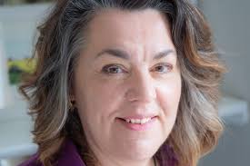 Helen Oldfield's Instagram, Twitter & Facebook