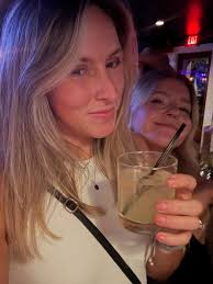 Ran another half marathon today! While it wasn't a lifetime PR, it was a  post-comeback PR—and just 3 minutes shy of the time I ran in my 20s!  Grateful doesn't even begin