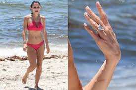 Elena rybakina celebrates after knocking out serena williams. Bethenny Frankel Rocks Massive Ring In Bikini At The Beach Sports Grind Entertainment