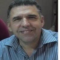 Divaldo Sifuentes's Instagram, Twitter & Facebook