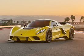 Der v12 twin turbo motor wurde von niemand geringerem als mercedes benz produziert, 700 ps warten auf einen liebevollen abnehmer. Ps Monster Ranking Top 30 Der Starksten Sportwagen Autobild De