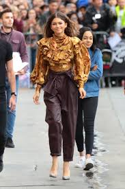 Our favourite celebrity fashion moments of 2019, according to the internet. 51 Awesome Celebrity Outfits To Recreate For 2020 Popsugar Fashion