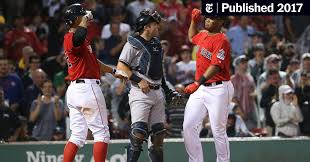 Biyin viendo a la camara. Como Los Red Sox Usaron La Tecnologia Para Espiar A Sus Rivales The New York Times