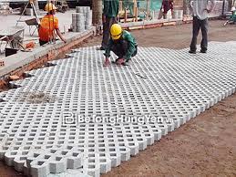 Cách thi công gạch trồng cỏ - Bê Tông Hưng Yên