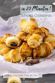 Rezept Fur Schnelle Vegane Schokoladencroissants Diese Croissants Mit Schokoladenfullung Sin Vegan Snack Recipes Vegan Breakfast Recipes Quick Vegan Breakfast