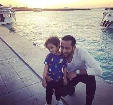فيلم استدعاء ولي عمرو 2019 اون لاين. Ø£Ø®Ø¨Ø§Ø± 24 Ø³Ø§Ù…ÙŠ Ø§Ù„Ø¬Ø§Ø¨Ø± ÙŠÙ†Ø´Ø± ØµÙˆØ±Ø© Ø¨Ø±ÙÙ‚Ø© Ø§Ø¨Ù†Ù‡ ÙˆÙŠÙˆØ¬Ù‡ Ø±Ø³Ø§Ù„Ø© Ø¥Ù„Ù‰ Ø¬Ù…Ø§Ù‡ÙŠØ± Ø§Ù„Ù‡Ù„Ø§Ù„