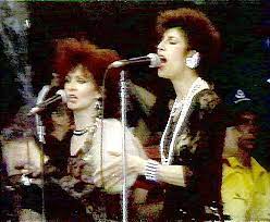 Shaun murphy is an american blues and r&b singer songwriter, best known for her powerhouse singing style. Shaun Murphy On Twitter A Shot From 85 Live Aid Singing With Clapton Bluesfoundation Bluescruise Blues Daily