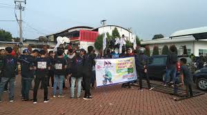 Posts about pt pouyuen indonesia (pyi). Buruh Pyi Demo Ke Gedung Dewan Cianjur Ekspres