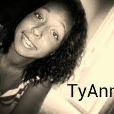 Tawanna Warren's Instagram, Twitter & Facebook