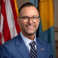 1400+ "Cruce" profiles