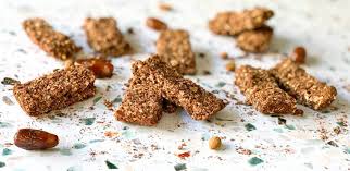 Barres De Cereales Au Chocolat Dattes Et Amandes Yuka Recette Dattes Barre De Cereales Carres Rice Krispies